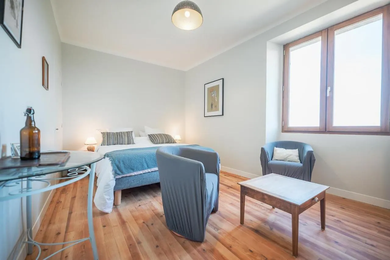 Chambres Et Table D'Hotes - Les Jardins De La Longagne Saussenac 0*,
