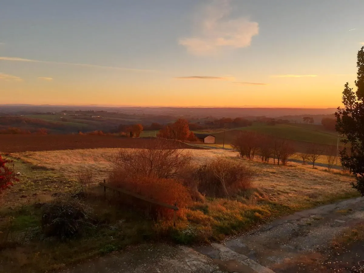 Bed & Breakfast Chambres Et Table D'Hotes - Les Jardins De La Longagne Saussenac